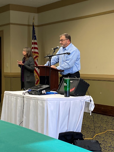 Steve Sullivan at the podium